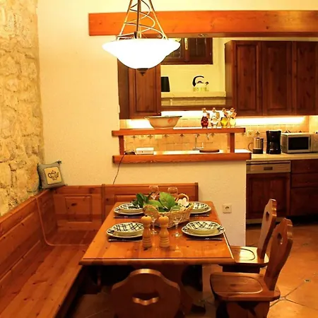 House Davor