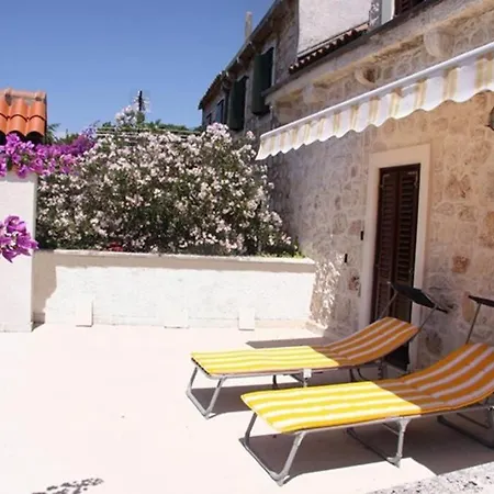 House Davor Holiday home