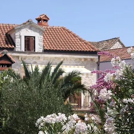 Holiday home House Davor *