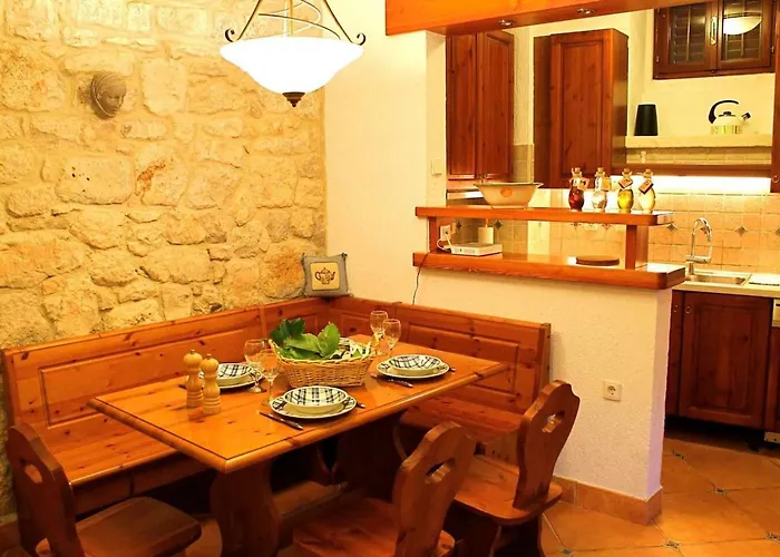 House Davor Сasa de vacaciones *