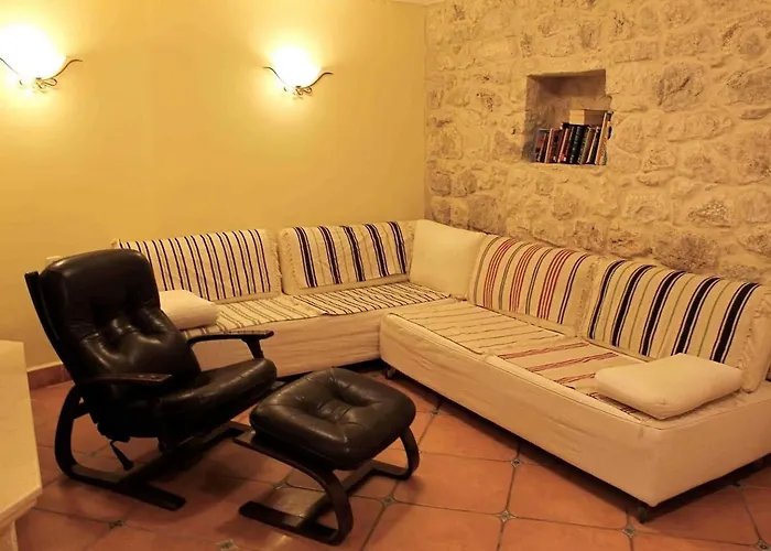 House Davor Σπίτι διακοπών Sutivan